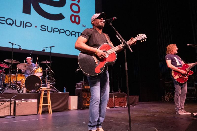 90s-music-legend-voice