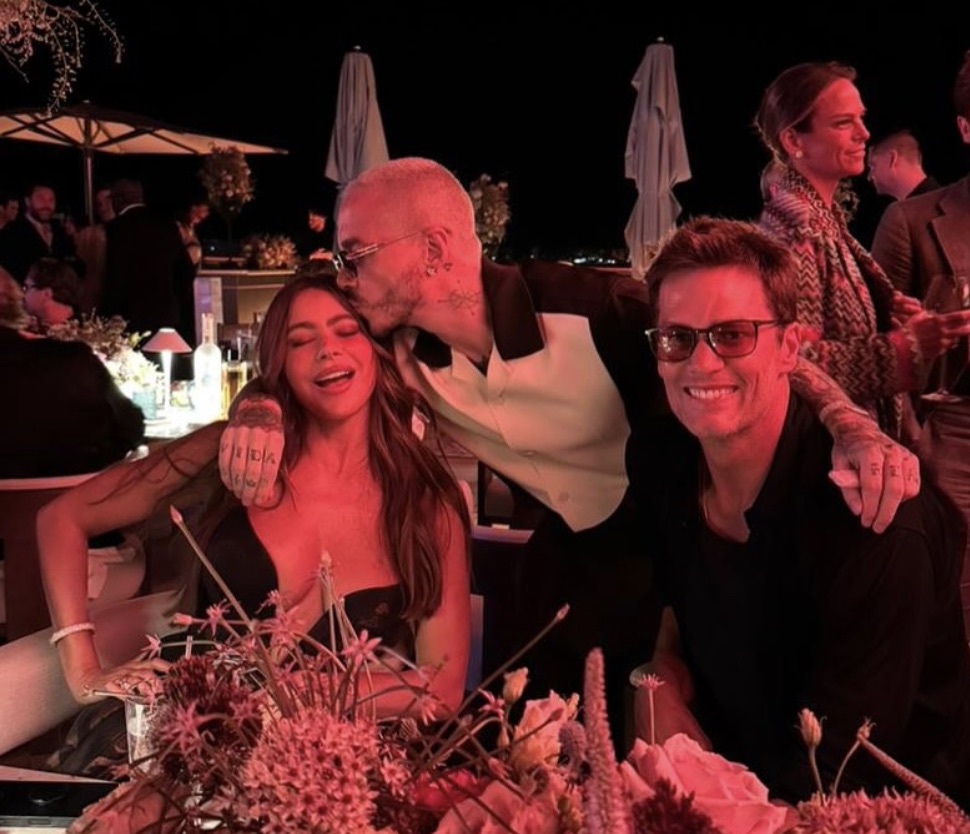 details-on-sofia-vergara-and-tom-brady-amidst-romance-speculation.j