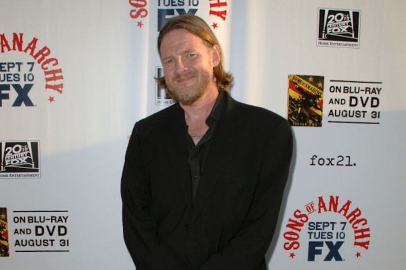 gotham-and-sons-of-anarchy-tv-star-discloses-private-health-battle