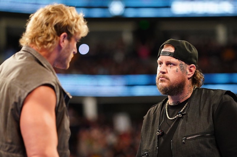 logan-paul-crashes-jelly-rolls-wwe-smackdown-performance-with-a-savage-jab