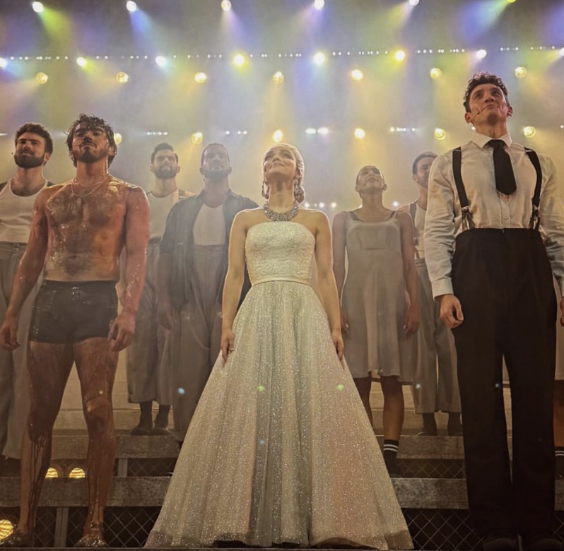 why-rachel-zegler-was-replaced-in-the-middle-of-evita-performance