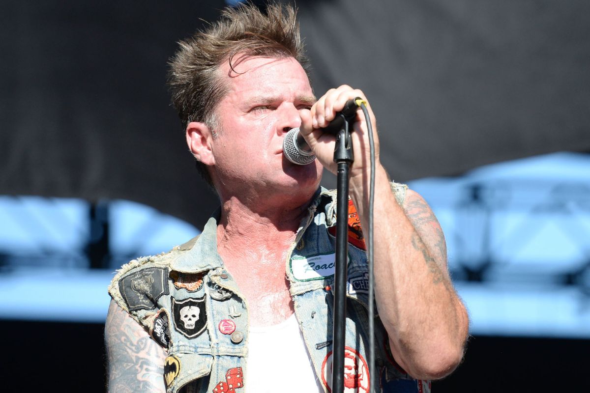 80s-rockstar-dies-of-aggressive-squamous-cell-carcinoma-david-roach-was-59