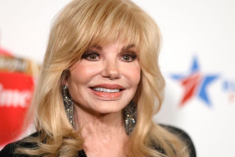 beloved-cbs-sitcom-star-dead-at-79-rip-to-loni-anderson