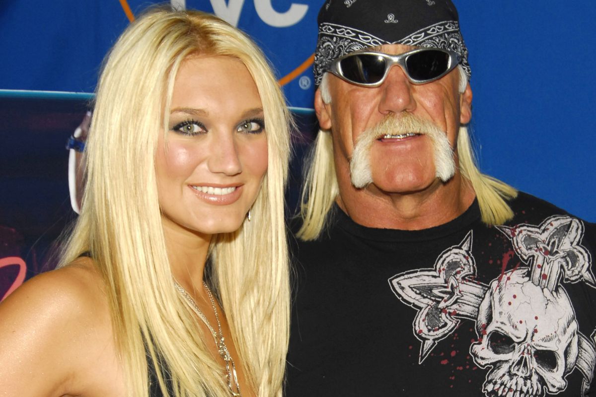 brooke-hogan-reveals-why-she-didnt-attend-her-father-hulks-funeral