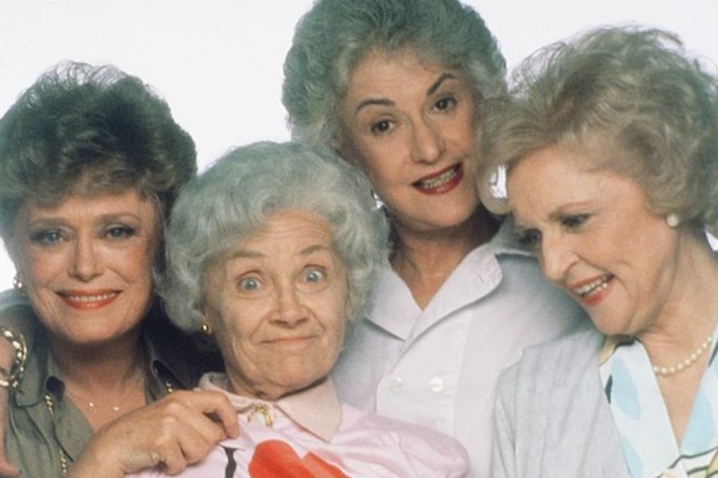 golden-girls-writer-spills-the-tea-and-cheesecake-on-death-threats-over-a-controversial-episode