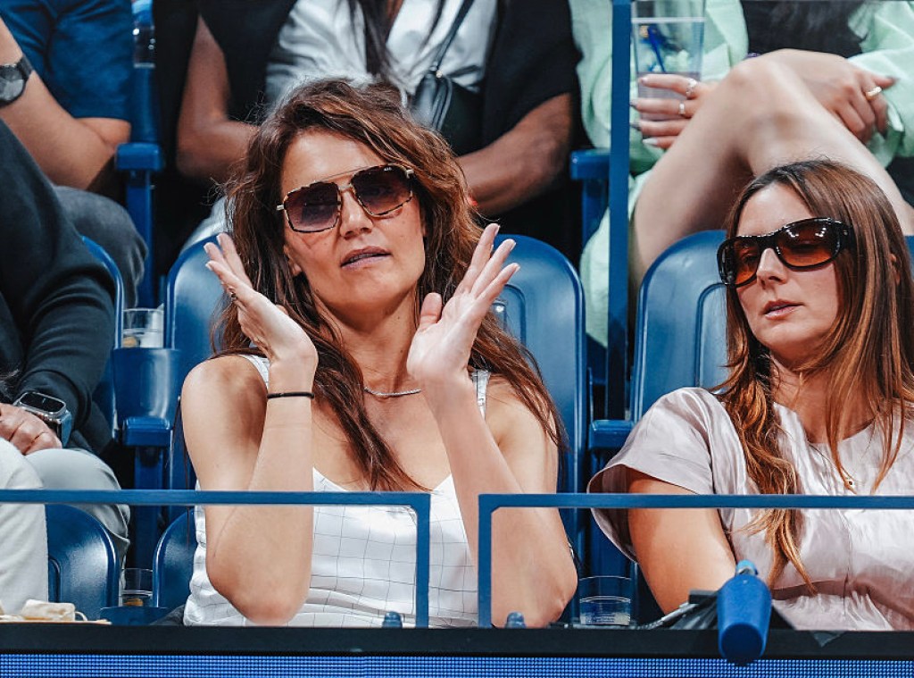 katie-holmes-feasts-on-lavish-caviar-topped-chicken-nuggets-at-the-us-open