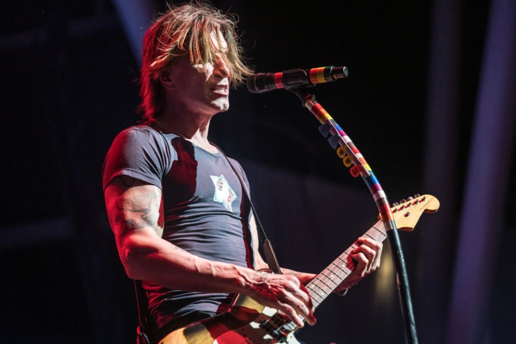 major-90s-rock-band-cancels-concert-due-to-fires
