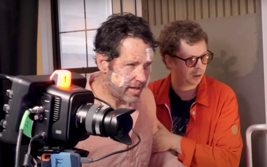 paul-rudd-shown-being-loaded-into-ambulance-after-allegedly-suffering-burn-but-heres-the-truth