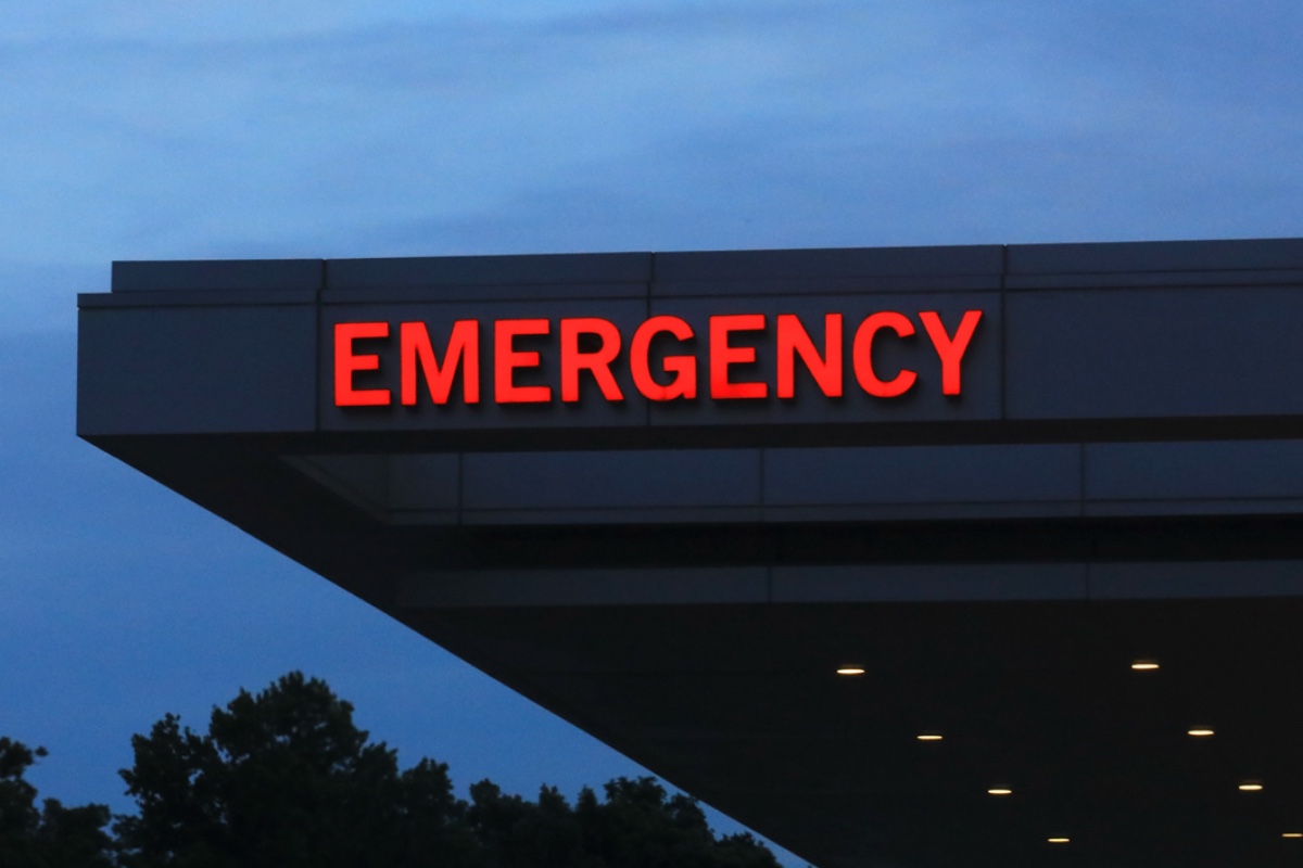 professional-wrestler-underwent-emergency-neck-spine-surgery