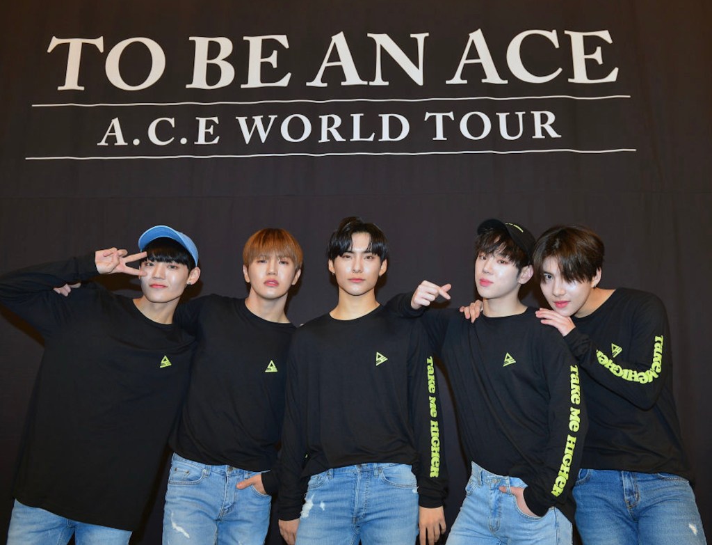 two-pop-singers-missed-major-public-event-due-to-health-related-reasons