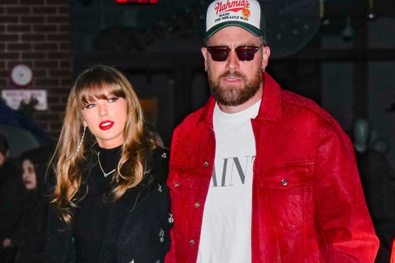 watch-taylor-swifts-new-heights-podcast-episode-with-boyfriend-travis-kelce