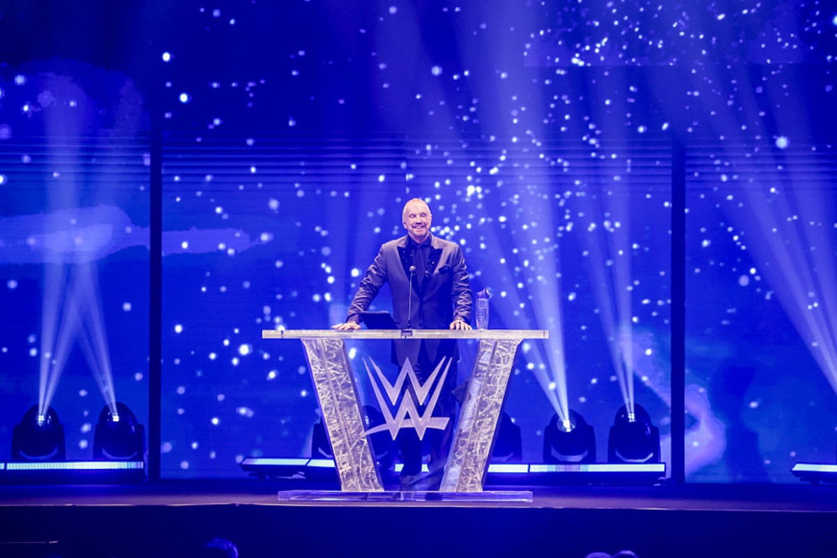 wwe-hall-of-famer-hospitalized-with-heart-issue