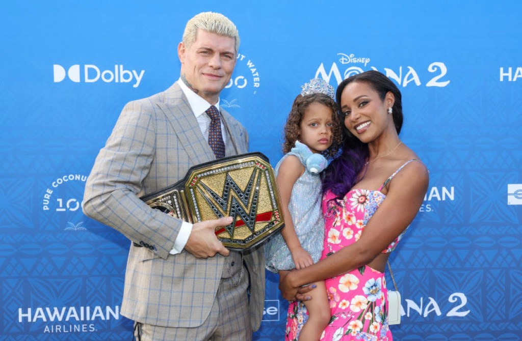 wwe-superstar-couple-welcome-their-second-baby