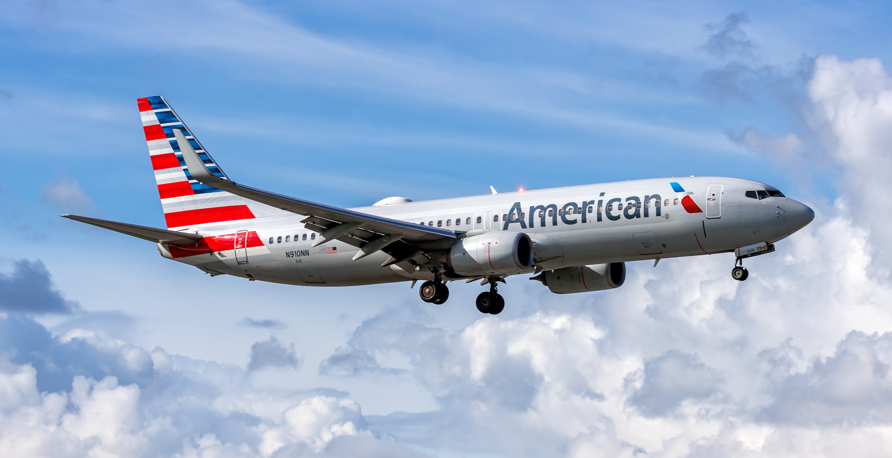 American Airlines Passenger Duct Taped To Seat After Attacking Flight Attendant