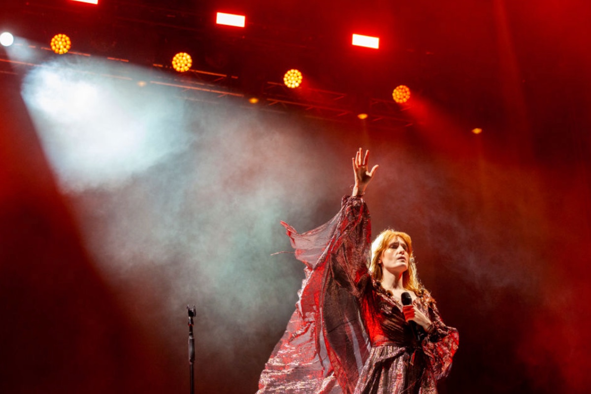 beloved-pop-singer-reveals-near-fatal-ectopic-pregnancy-led-to-emergency-surgery