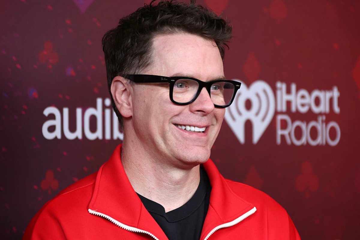 bobby-bones-and-his-wife-are-expecting-their-first-child-country-stars-react