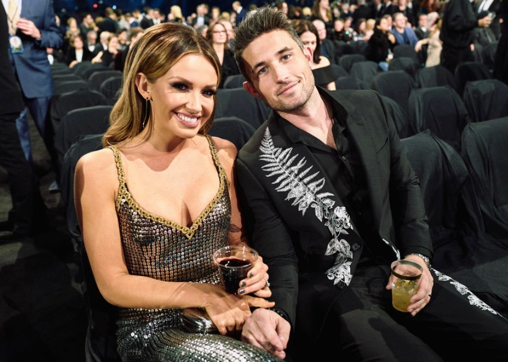 country-music-star-gets-candid-about-her-divorce-says-it-just-wasnt-the-marriage-that-i-know-i-deserved