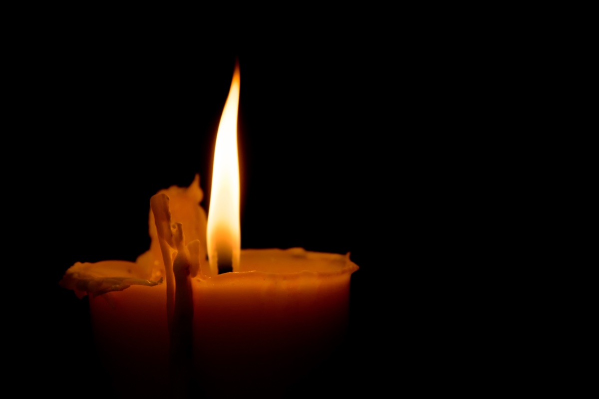 derry-power-dead-at-90-actor-appeared-in-far-and-away-my-left-foot-and-more