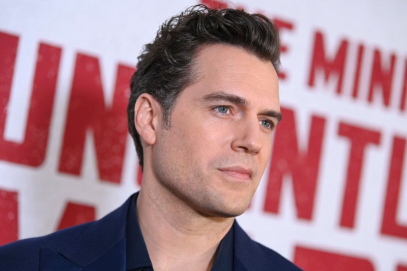 henry-cavill-suffers-injury