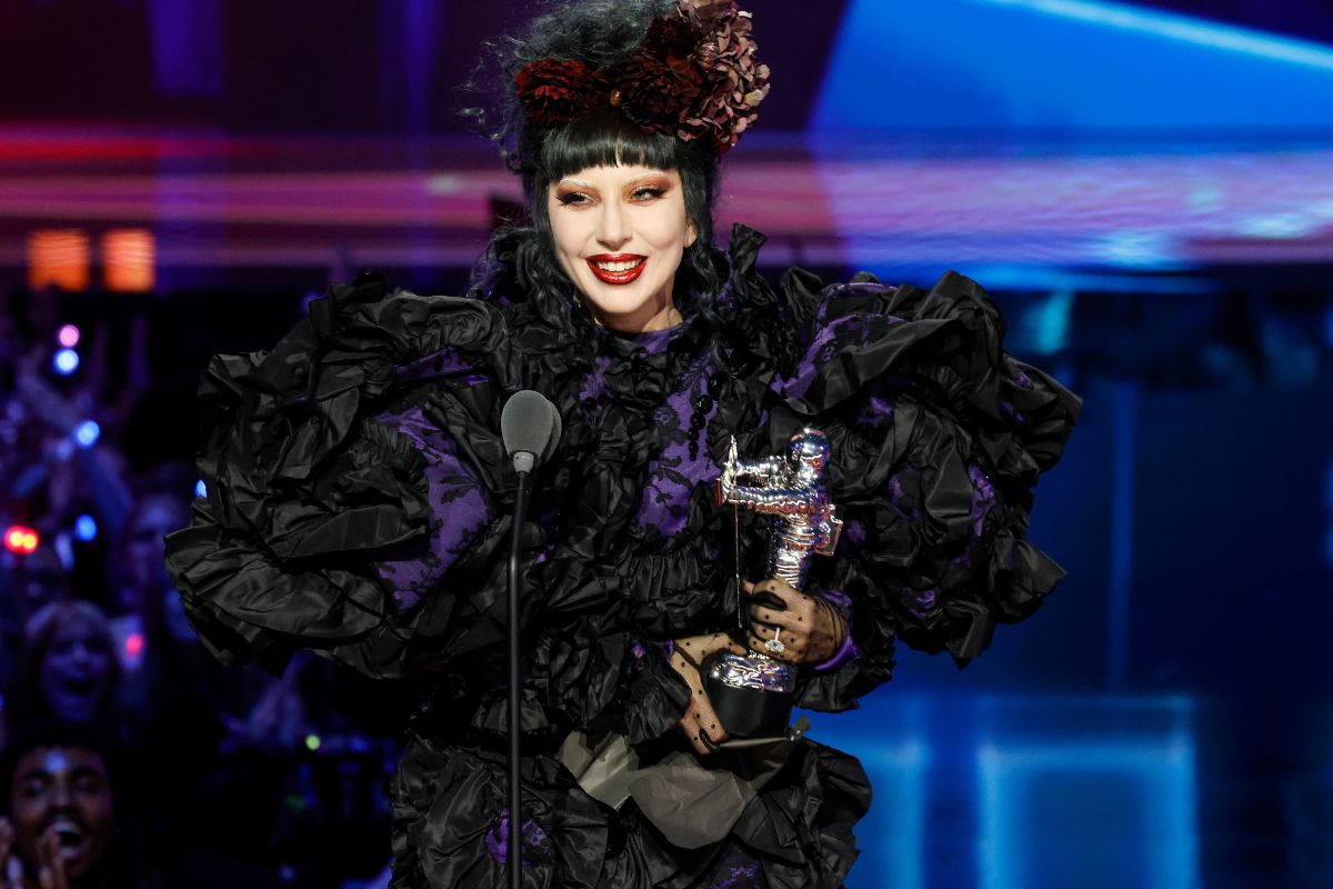 lady-gaga-scores-the-most-wins-at-the-2025-mtv-vmas