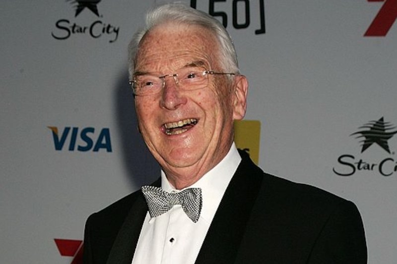 longtime-tv-news-anchor-dead-at-93-rip-to-roger-climpson