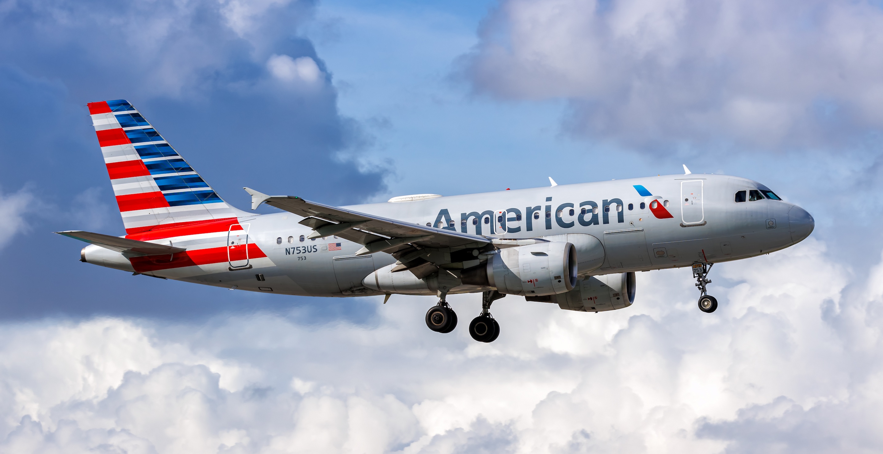 Maintenance Workers Find Dead Body In Landing Gear Of American Airlines Flight In Charlotte