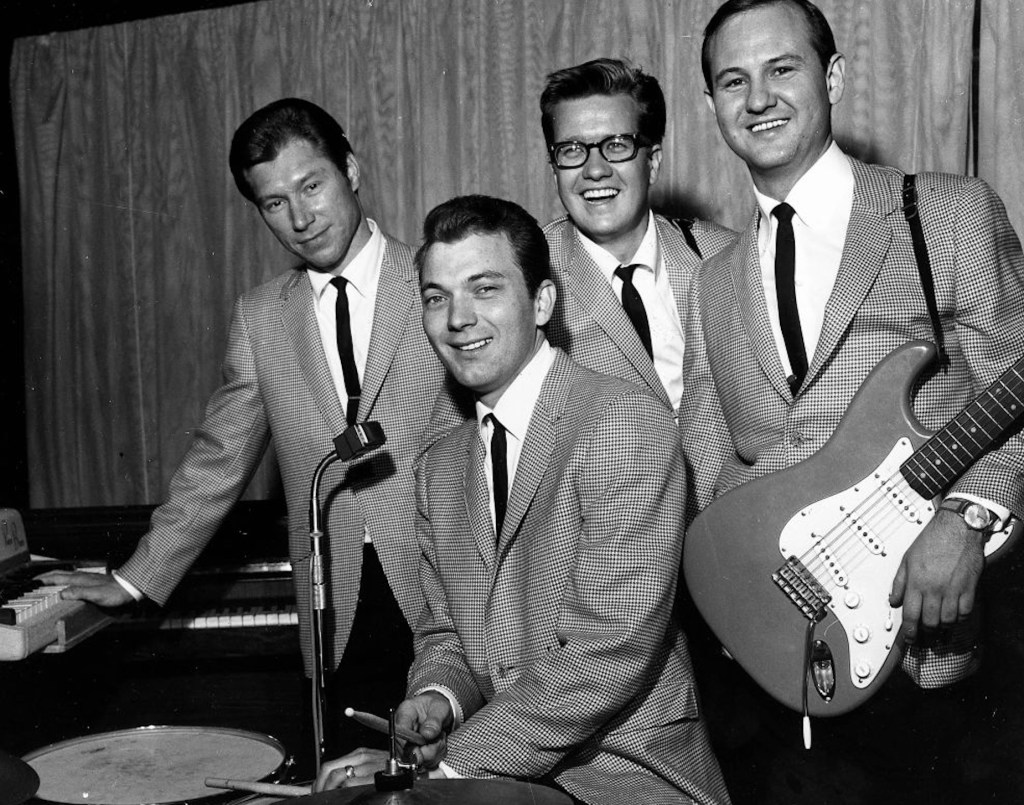 rock-and-roll-hall-of-famer-dead-at-88-rip-to-sonny-curtis