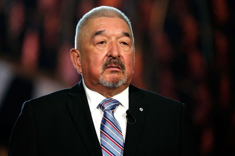 the-green-mile-and-dances-with-wolves-star-dead-at-73-rip-to-graham-greene