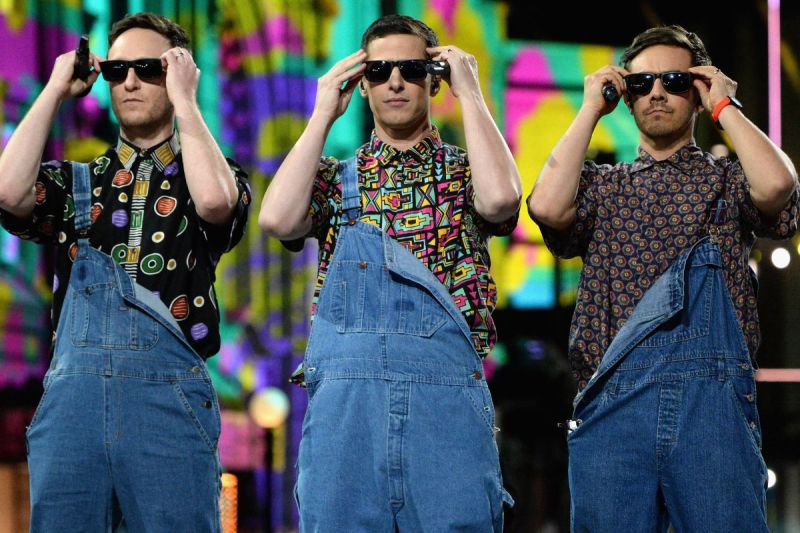 the-lonely-island-member-left-unable-to-walk-after-painful-accident