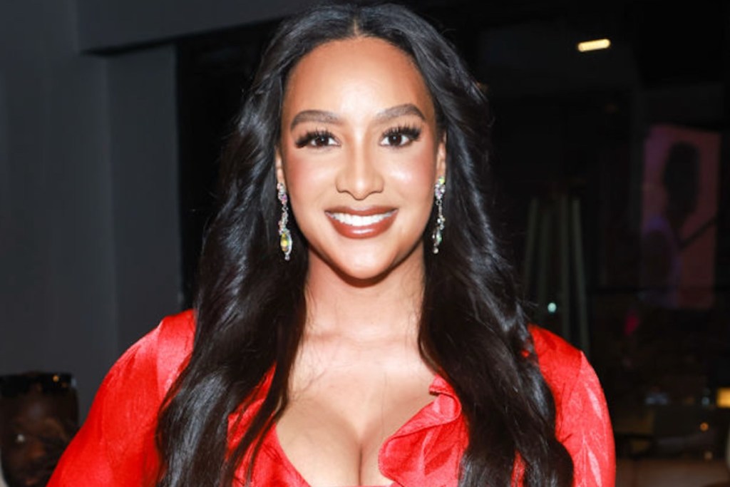 tlc-reality-show-star-comes-out-exploring-relationship-with-female-friend