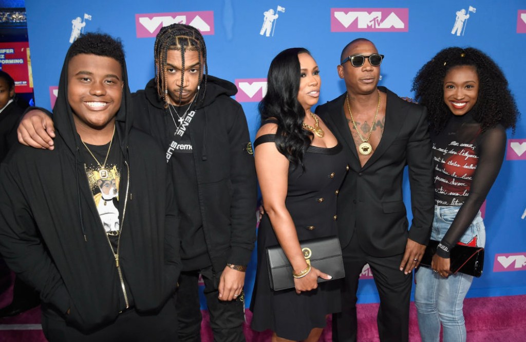 2000s-rap-star-is-about-to-be-a-grandpa