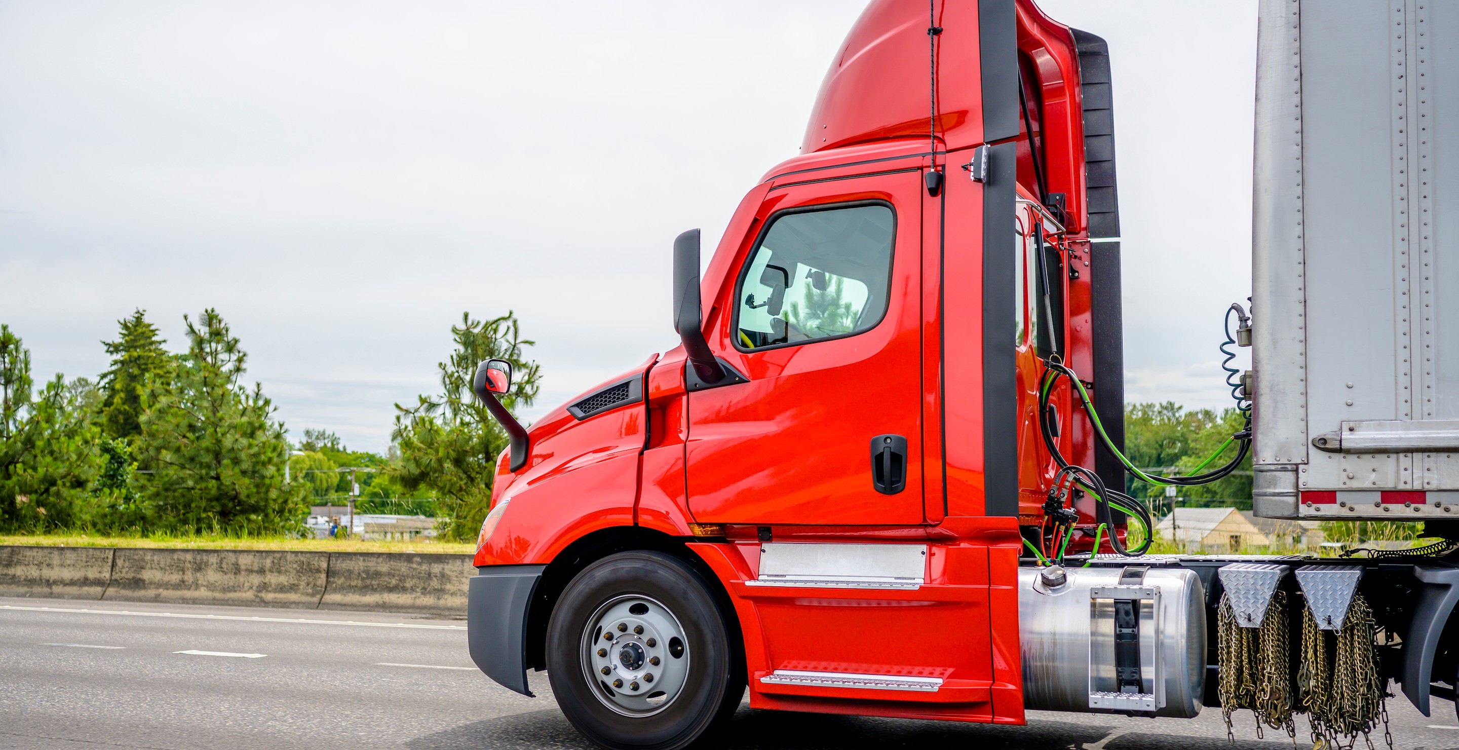 8 Dead After Semi-Trailer Causes “Chain Reaction” Crash On Georgia Highway