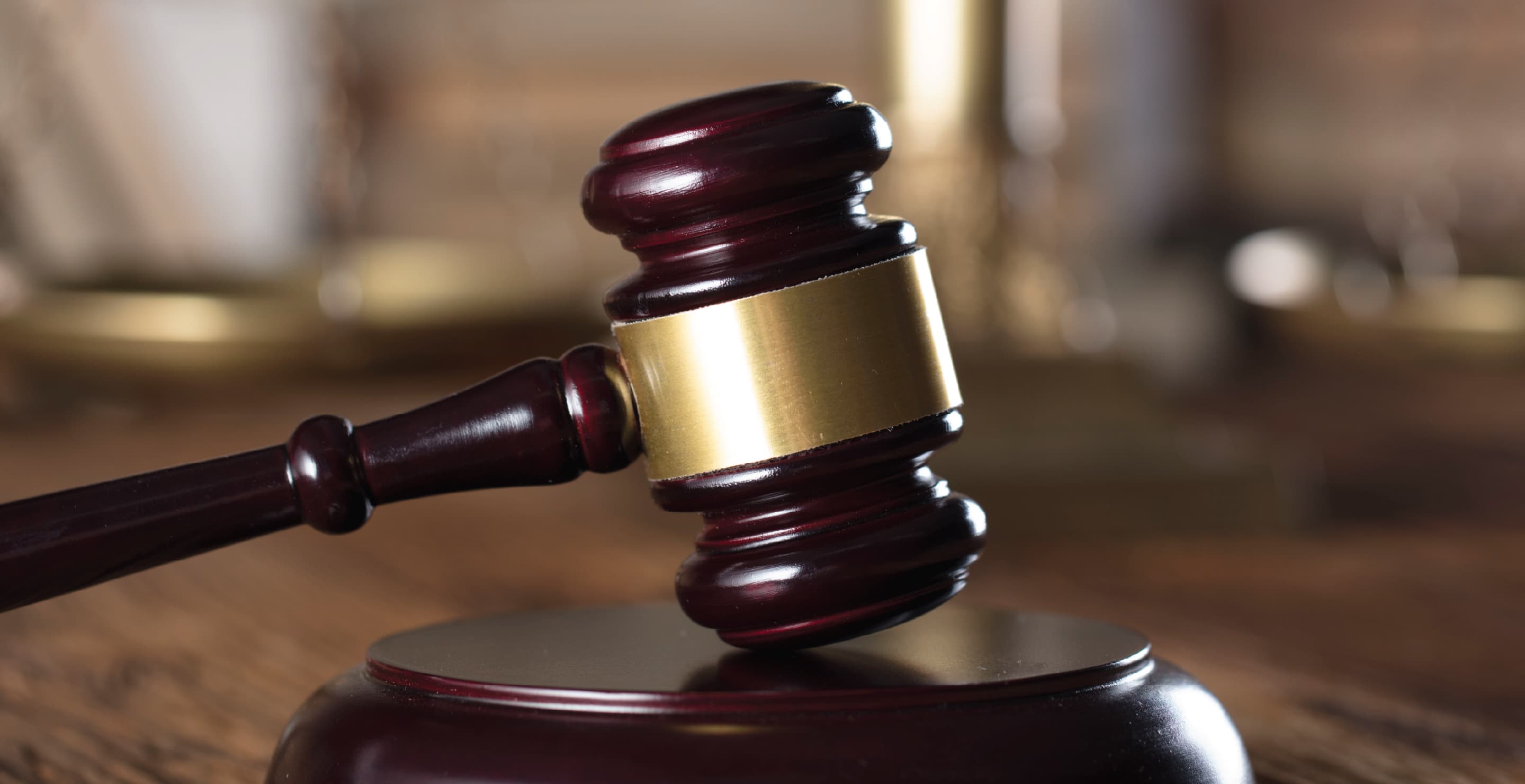 Judge Gavel, Scale, Books