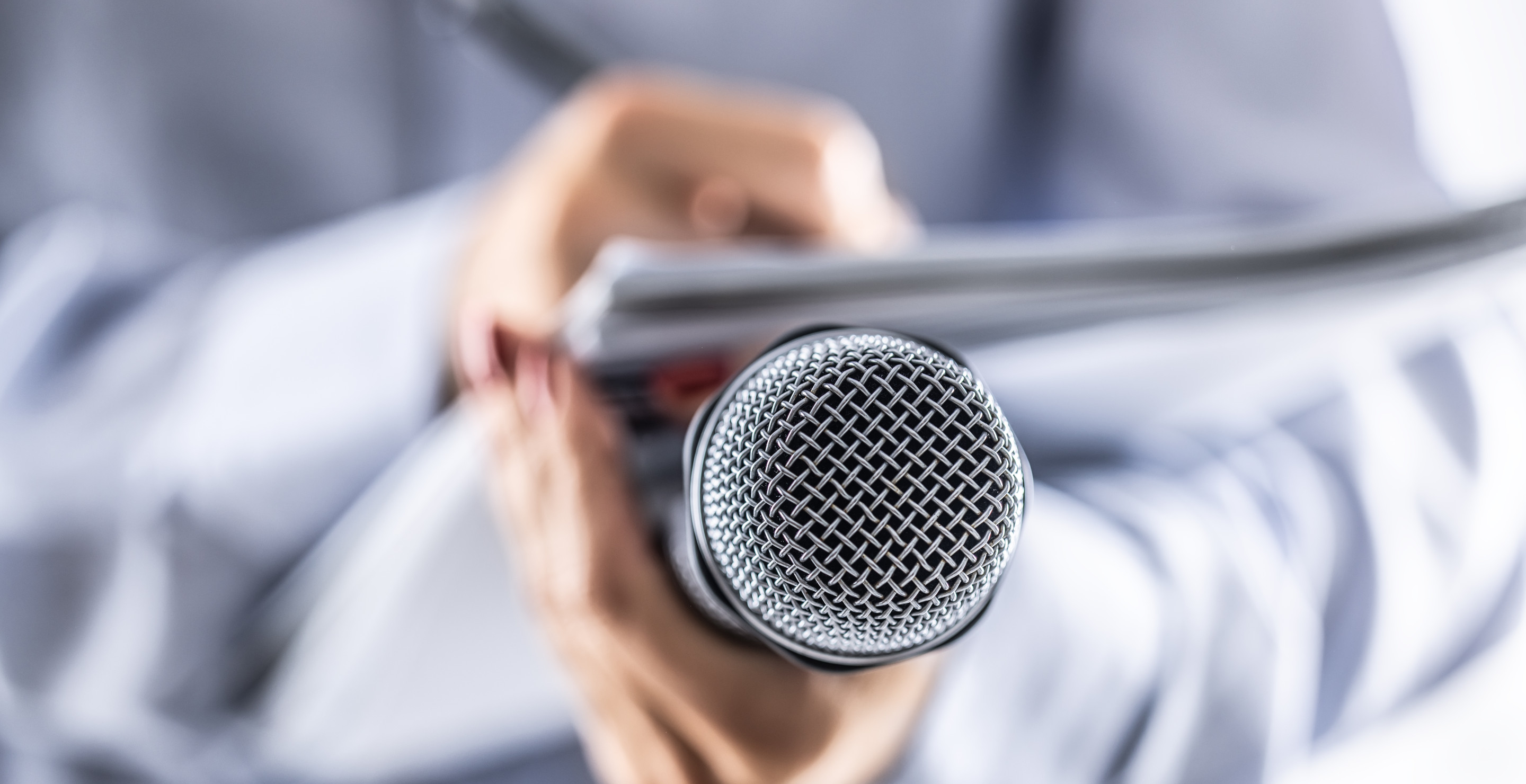 Oregon Sports Reporter Interupted By Unruly Fans In Viral Video