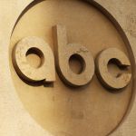 abc-talk-show-host-reveals-pregnancy-on-live-tv