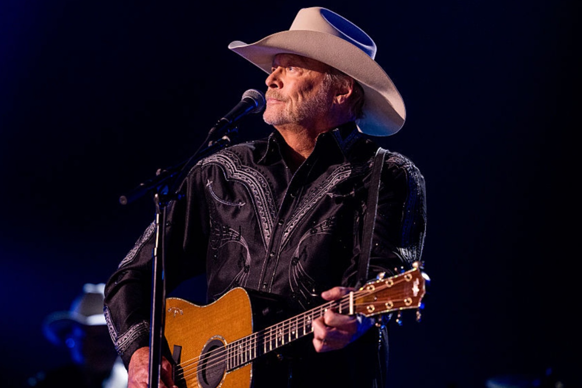 Alan Jackson Shares Incredible Family News