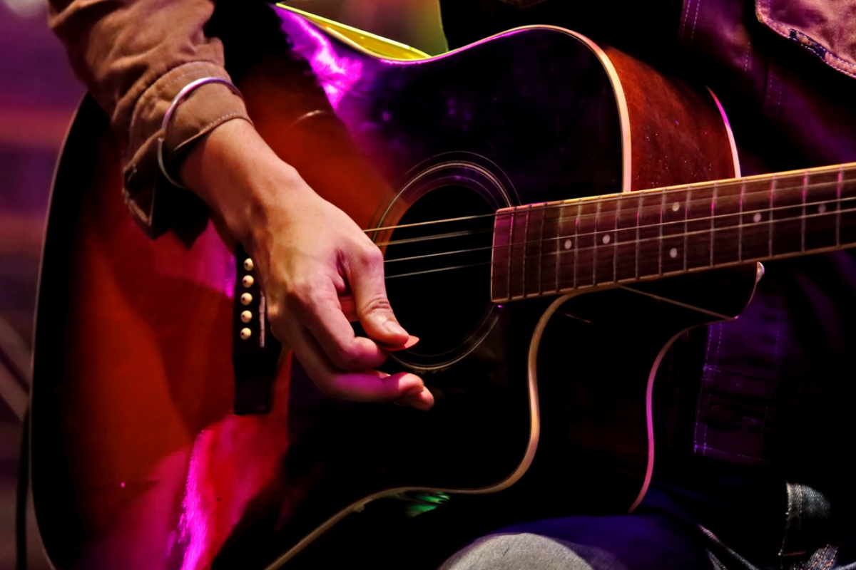 Country Music Singer Starts Journey to Lose 200 Pounds in 400 Days: ‘Time for a Change’