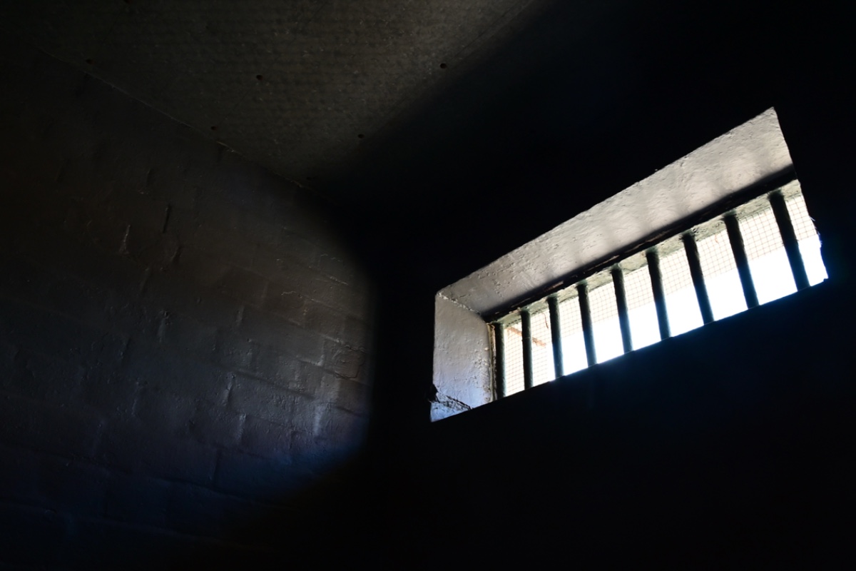 disgraced-rock-singer-dies-in-prison-attack