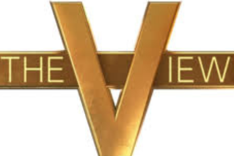 former-the-view-co-host-claims-she-was-kicked-out-of-los-angeles-restaurant-over-her-conservative-views