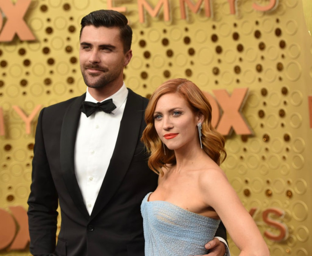 netflix-reality-star-reveals-engagement-after-divorce-from-actress-ex