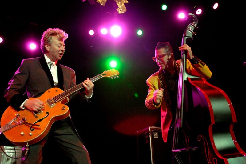 popular-80s-band-facing-serious-illness-cancels-concerts