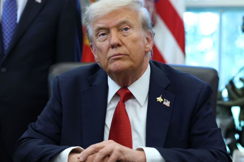 president-trump-causes-internet-uproar-over-january-6-claim