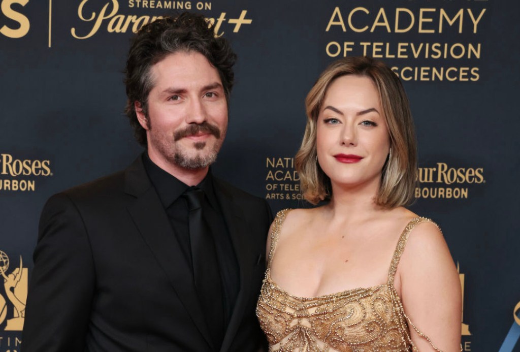 soap-opera-actress-and-musician-tie-the-knot