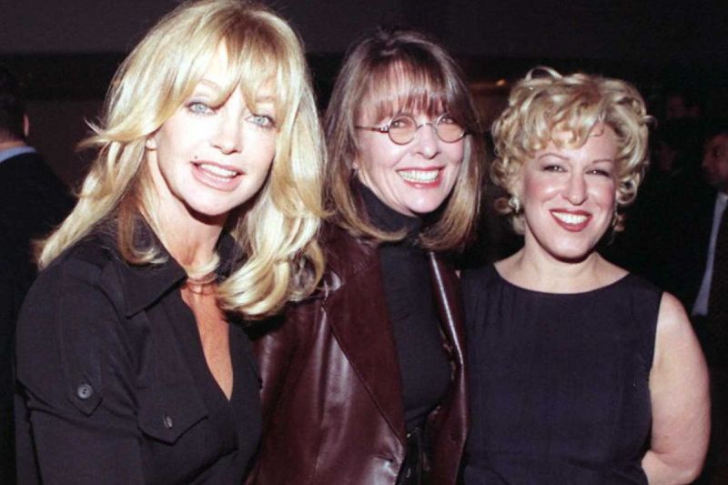 the-first-wives-club-stars-bette-midler-and-goldie-hawn-pay-tribute-to-diana-keaton