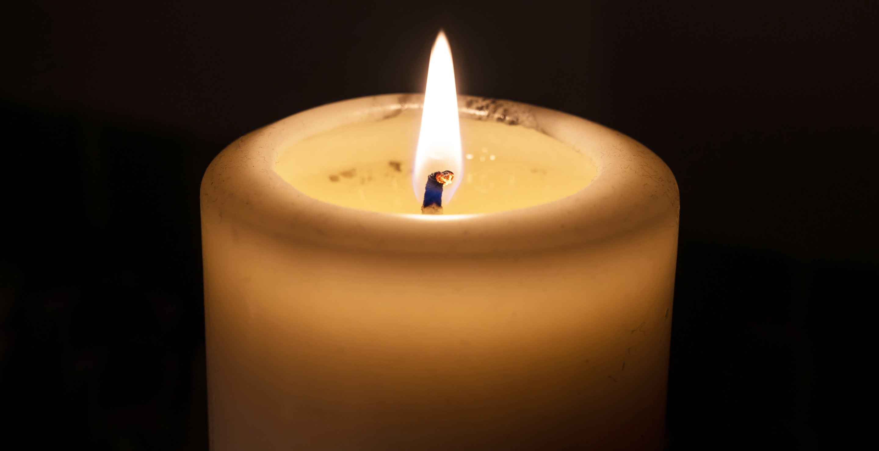 Famed Singer-Songwriter Dies of 'Rare Spinal Infection': Wife Confirms Death of Davey Langit