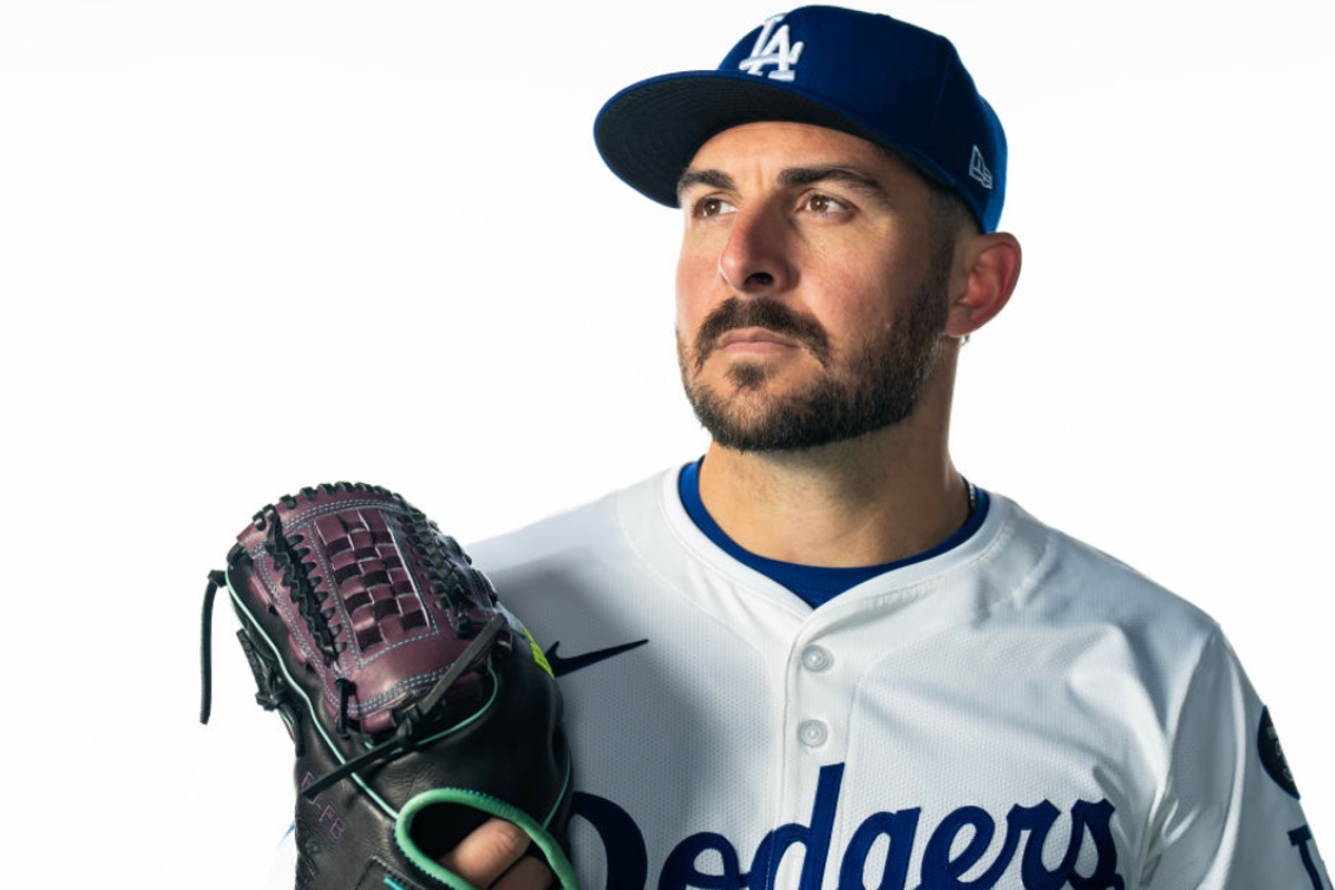 Dodgers Star Alex Vesia and Wife Announce Loss of First Baby