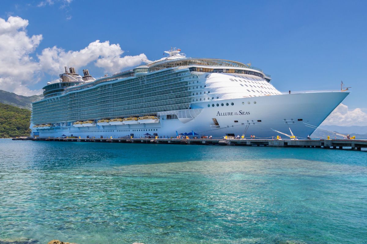 family-of-woman-who-fell-overboard-a-royal-caribbean-ship-sues-cruise-line-for-allegedly-over-serving-alcohol