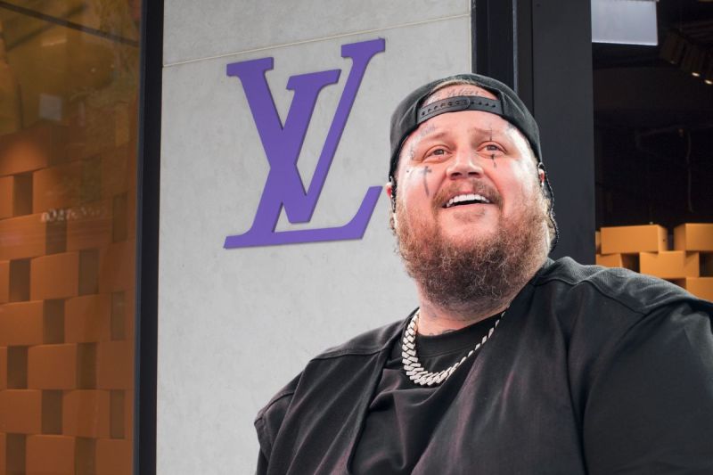 Jelly Roll Accuses Louis Vuitton Store Employees of Treating Him Like