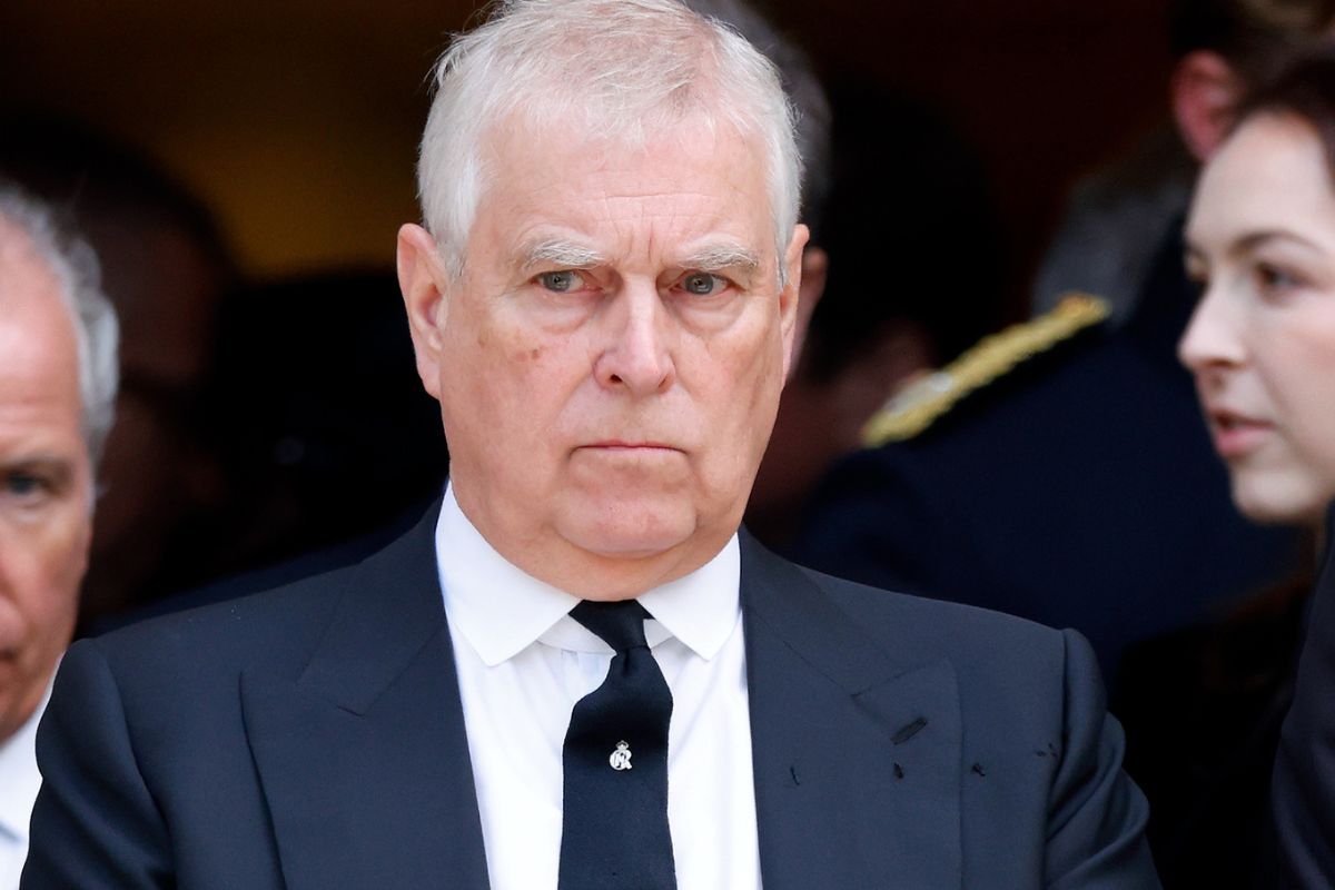 king-charles-strips-prince-andrew-of-all-royals-titles-and-eject-him-from-royal-lodge