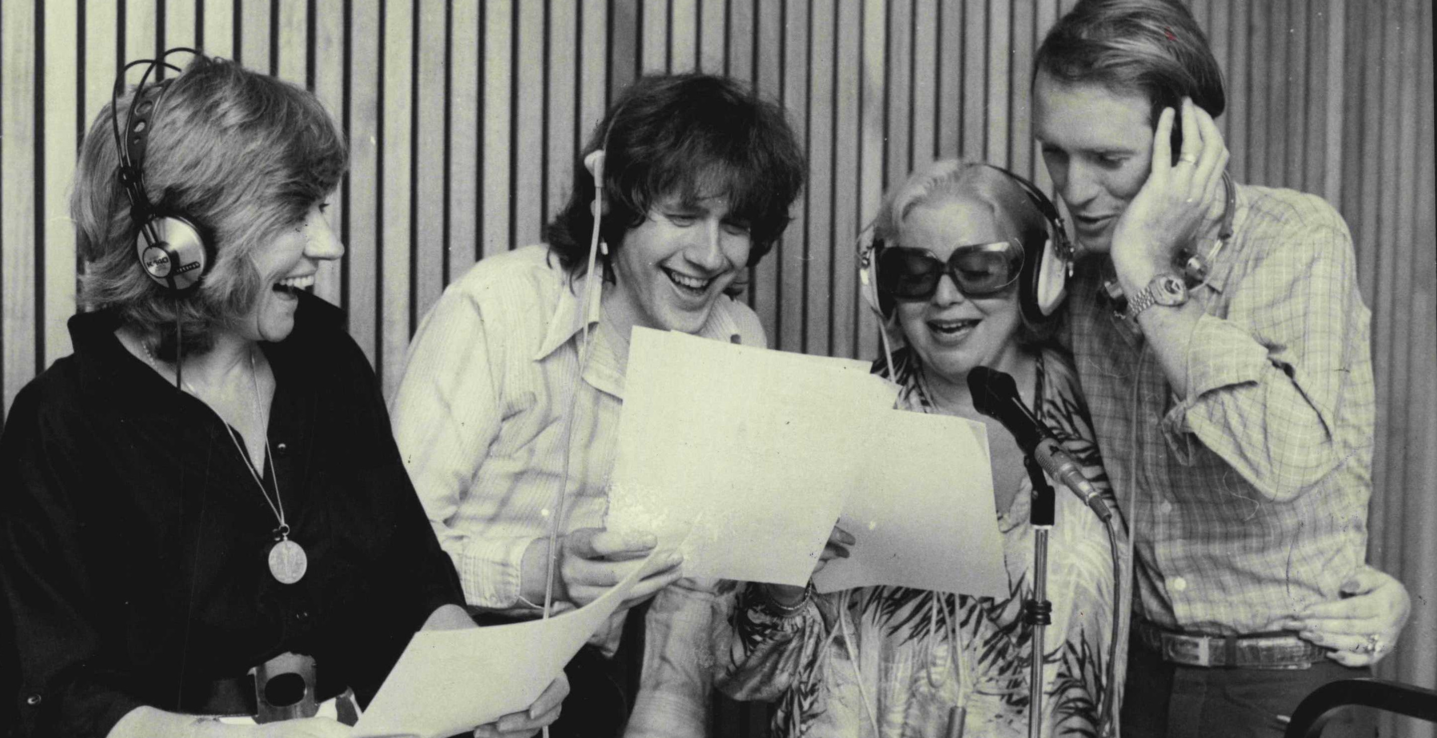 Longtime Radio Host Dies of Leukemia: Leon Byner Was 77